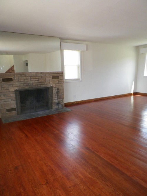 Allemang Real Estate / Howard Hanna