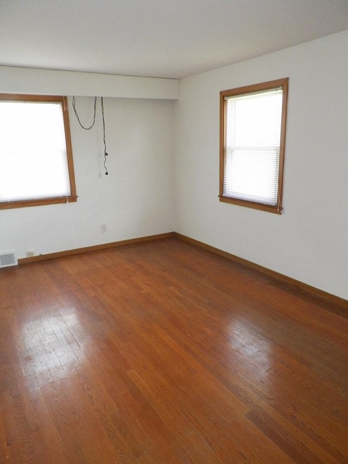 Allemang Real Estate / Howard Hanna